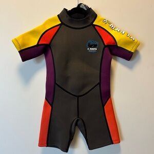 X-Manta Dive & Sail Wetsuit Kid Size Medium Short Sleeve Shorty Surf Swim